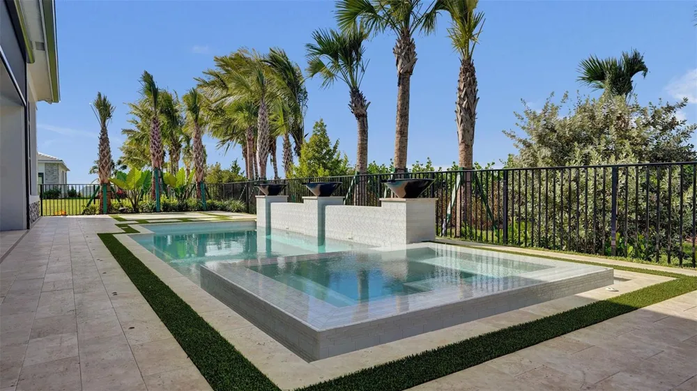 13930 Bastille Street Palm Beach Gardens, FL 33412