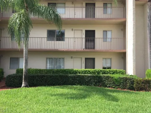 4070 Tivoli Court #202
