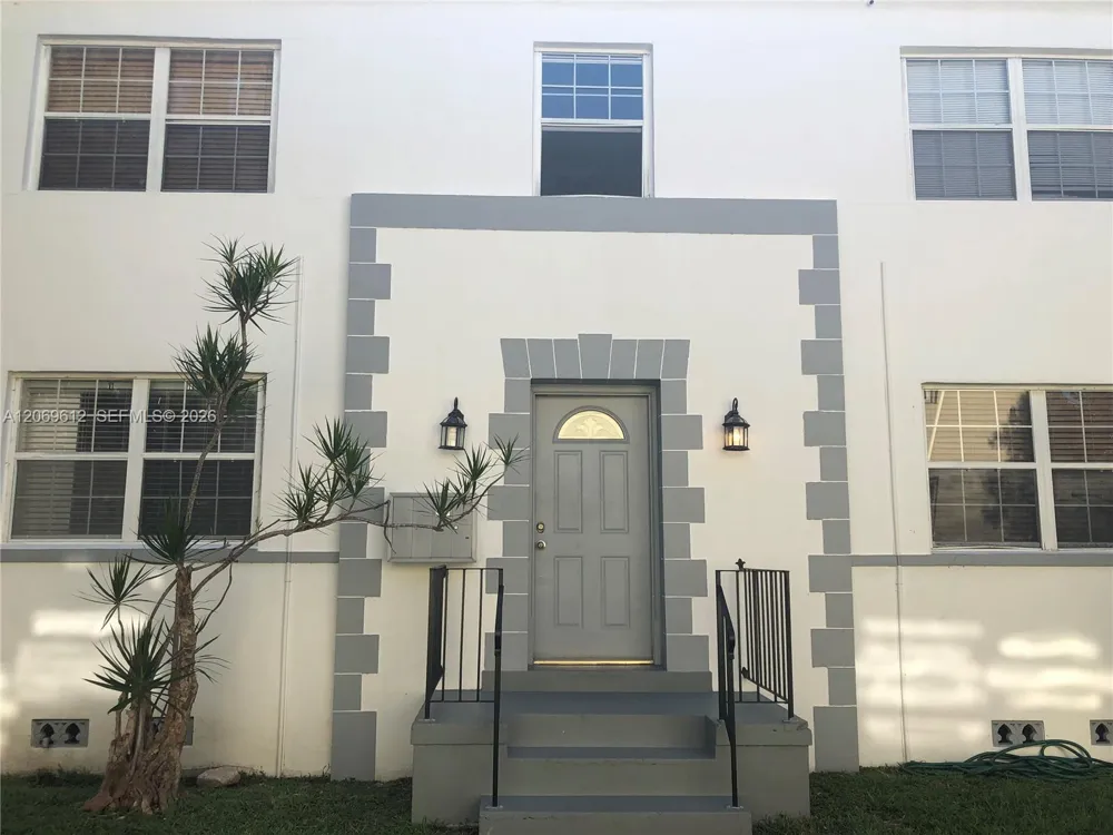 15 Sidonia Ave #2 Coral Gables, FL 33134