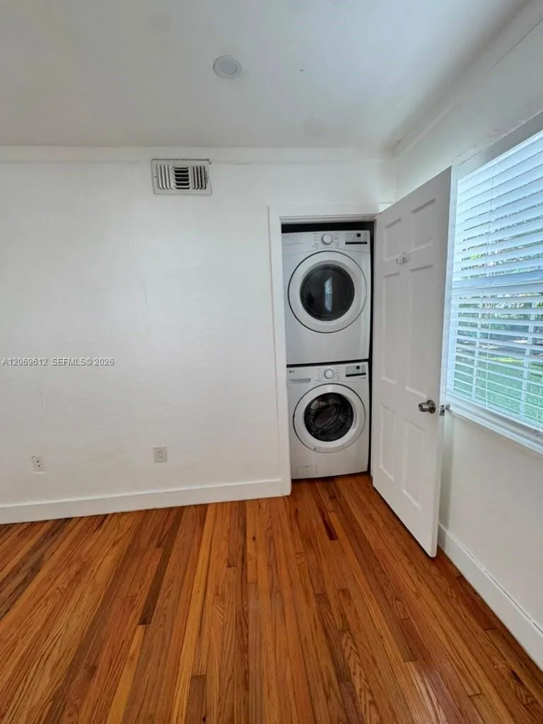 15 Sidonia Ave #2 Coral Gables, FL 33134
