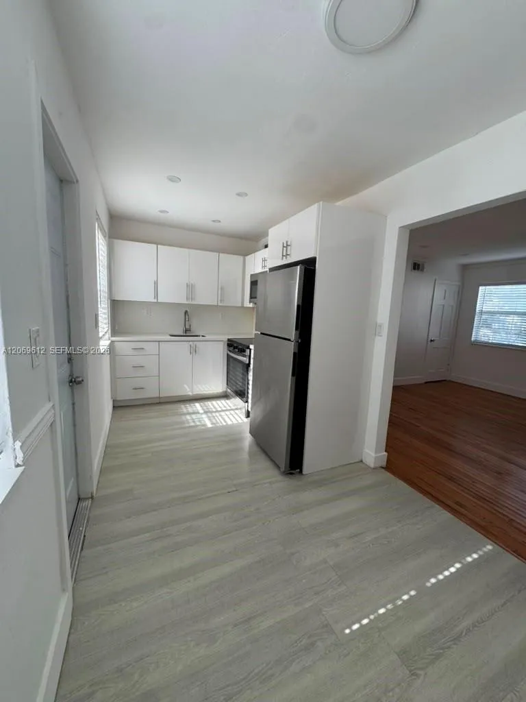 15 Sidonia Ave #2 Coral Gables, FL 33134