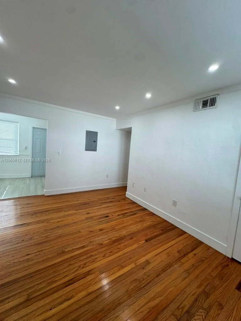 15 Sidonia Ave #2 Coral Gables, FL 33134
