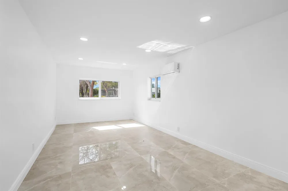461 NE 44TH STREET Boca Raton, FL 33431