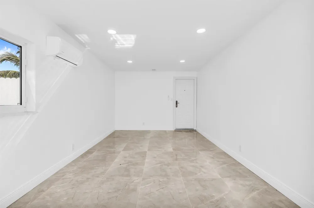 461 NE 44TH STREET Boca Raton, FL 33431