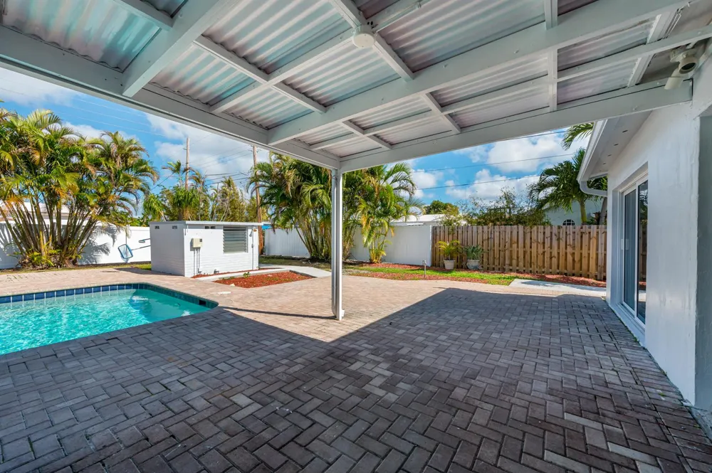 461 NE 44TH STREET Boca Raton, FL 33431