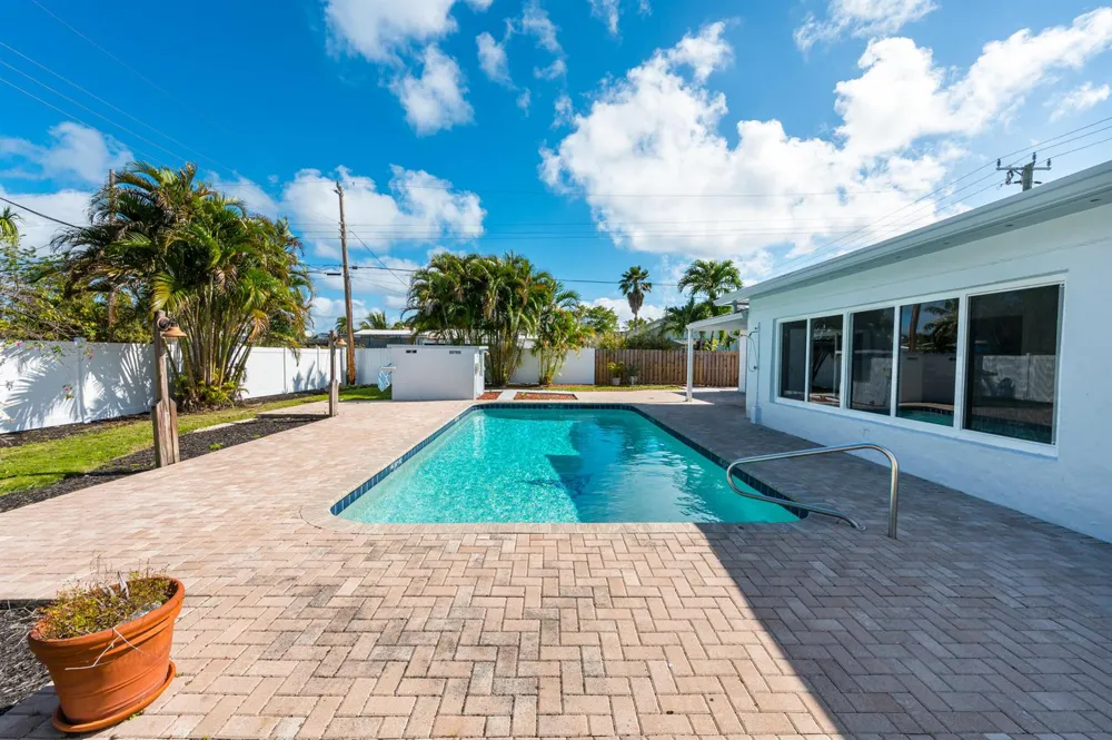 461 NE 44TH STREET Boca Raton, FL 33431