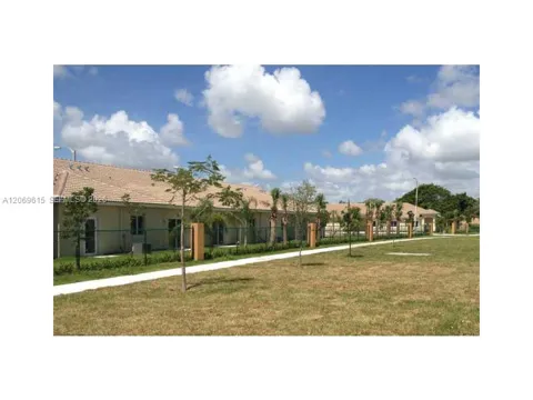 13252 Old Biscayne Dr #802