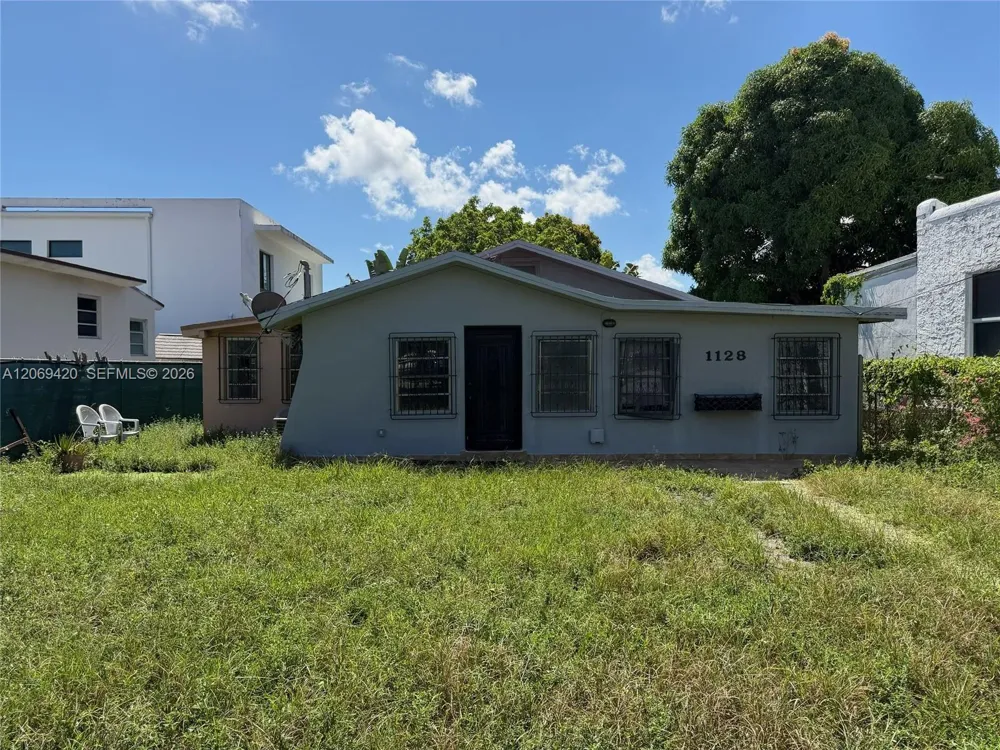 1128 SW 11th Ave Miami, FL 33129
