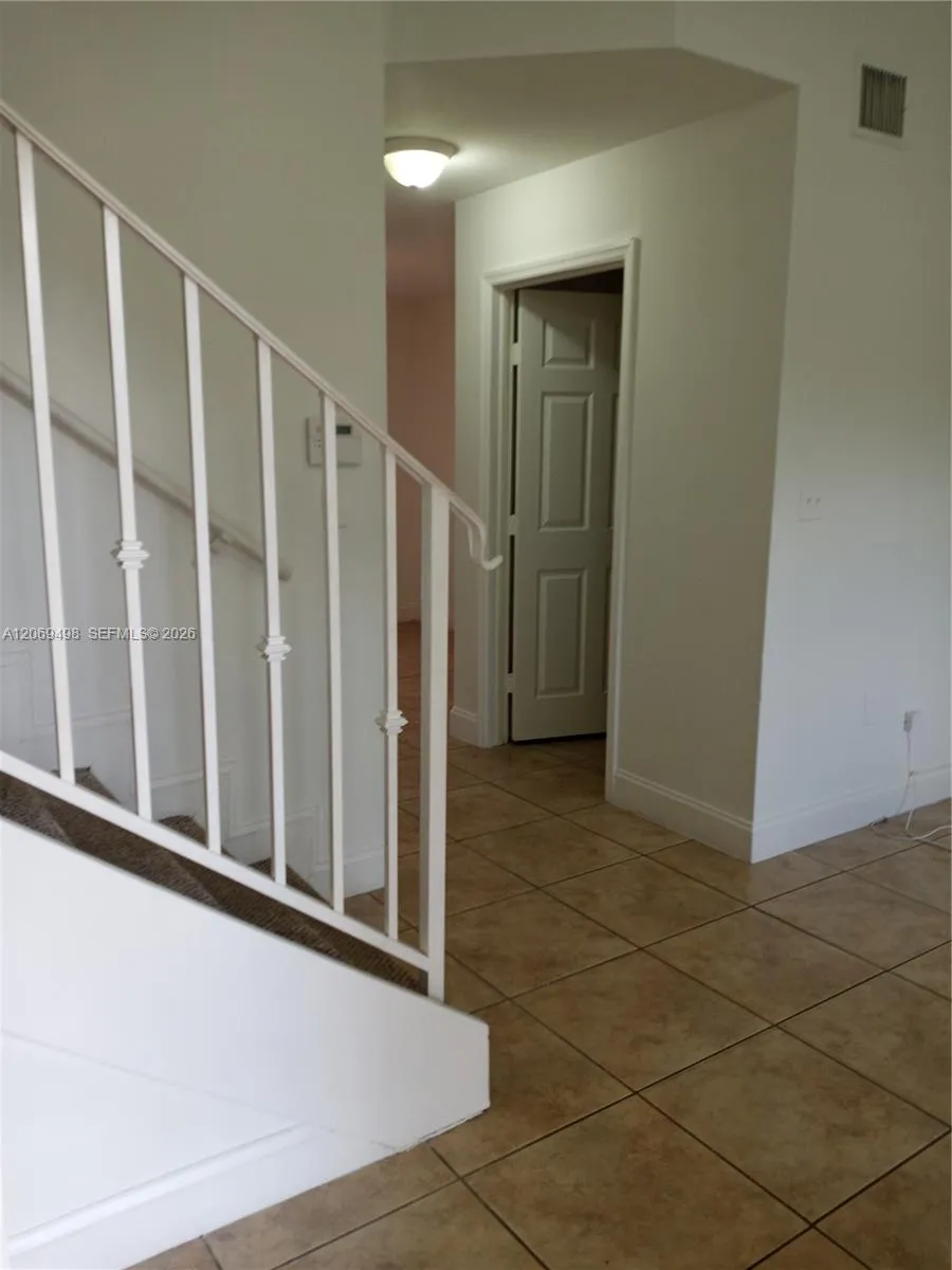 7427 NW 181st Ter #7427 Hialeah, FL 33015