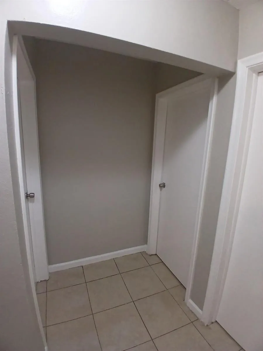 126 NW 8TH AVENUE #1 Dania Beach, FL 33004