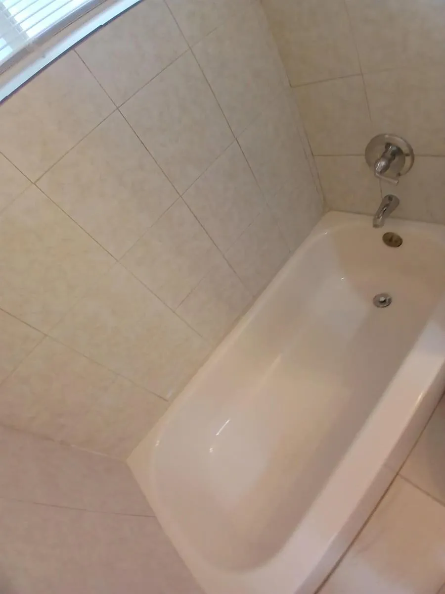 126 NW 8TH AVENUE #1 Dania Beach, FL 33004
