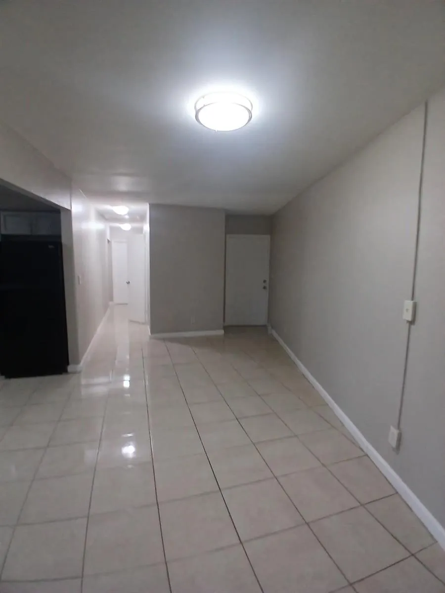 126 NW 8TH AVENUE #1 Dania Beach, FL 33004