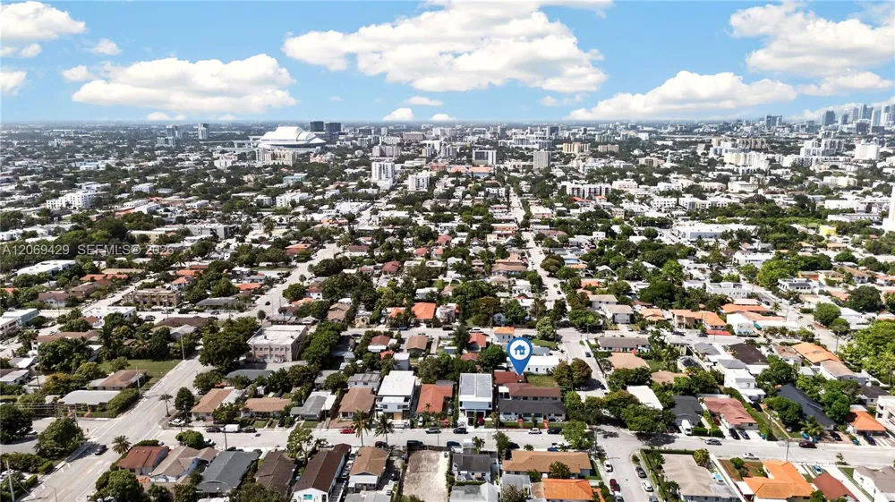 1128 SW 11th Ave Miami, FL 33129
