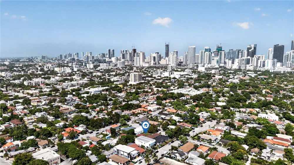 1128 SW 11th Ave Miami, FL 33129