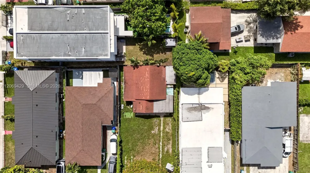 1128 SW 11th Ave Miami, FL 33129