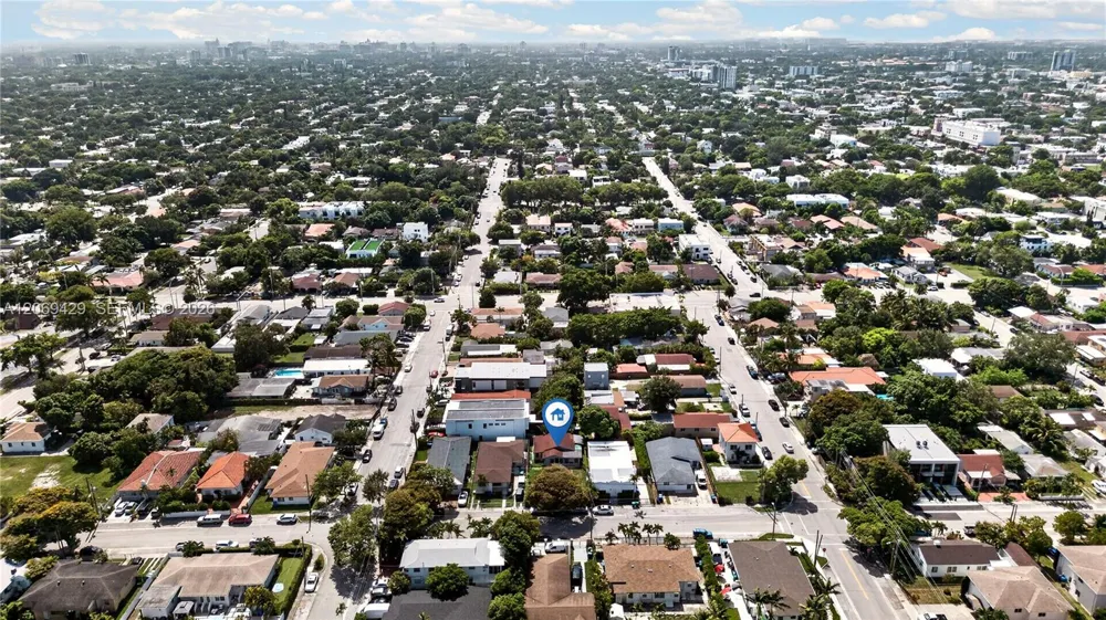 1128 SW 11th Ave Miami, FL 33129