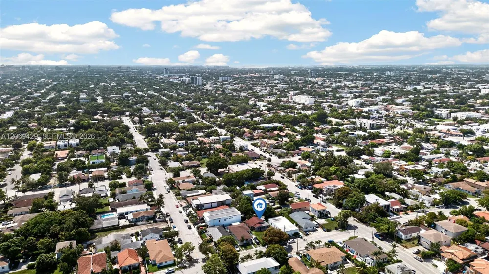 1128 SW 11th Ave Miami, FL 33129