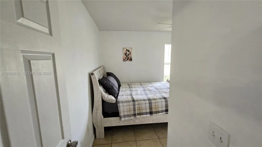 6146 SW 25th St Miramar, FL 33023