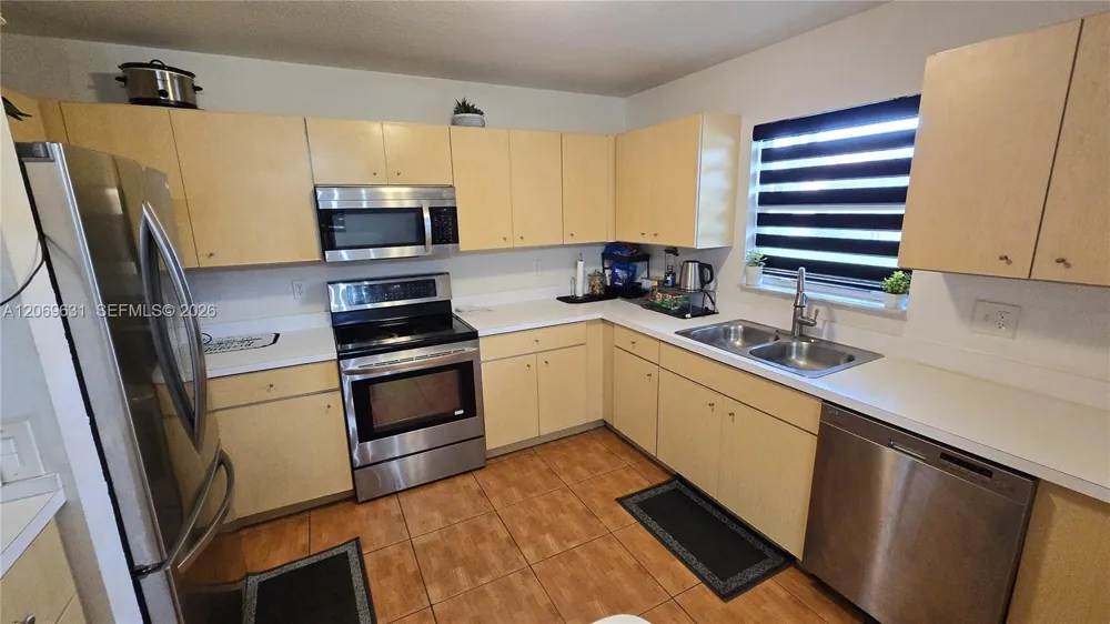 6146 SW 25th St Miramar, FL 33023