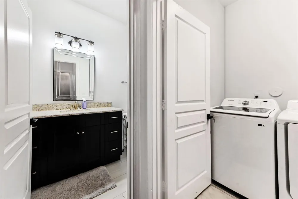 5871 Kelsey Lane Tamarac, FL 33321