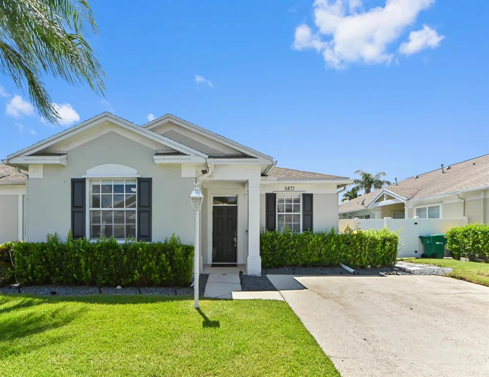 5871 Kelsey Lane Tamarac, FL 33321