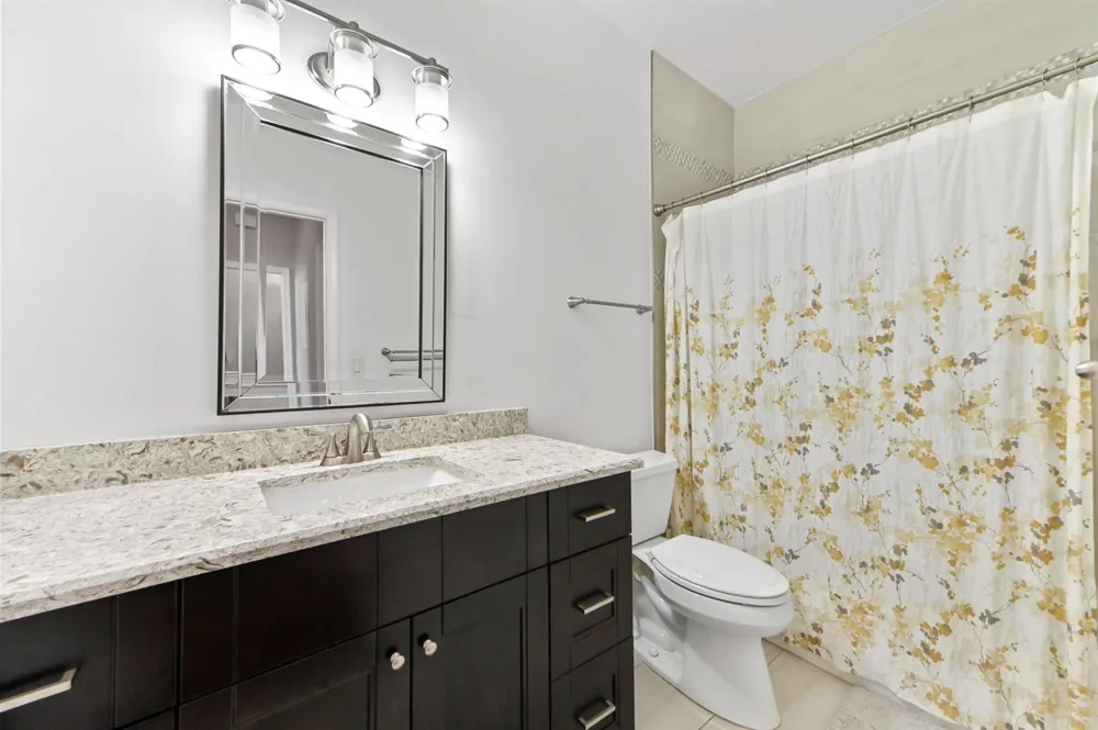 5871 Kelsey Lane Tamarac, FL 33321