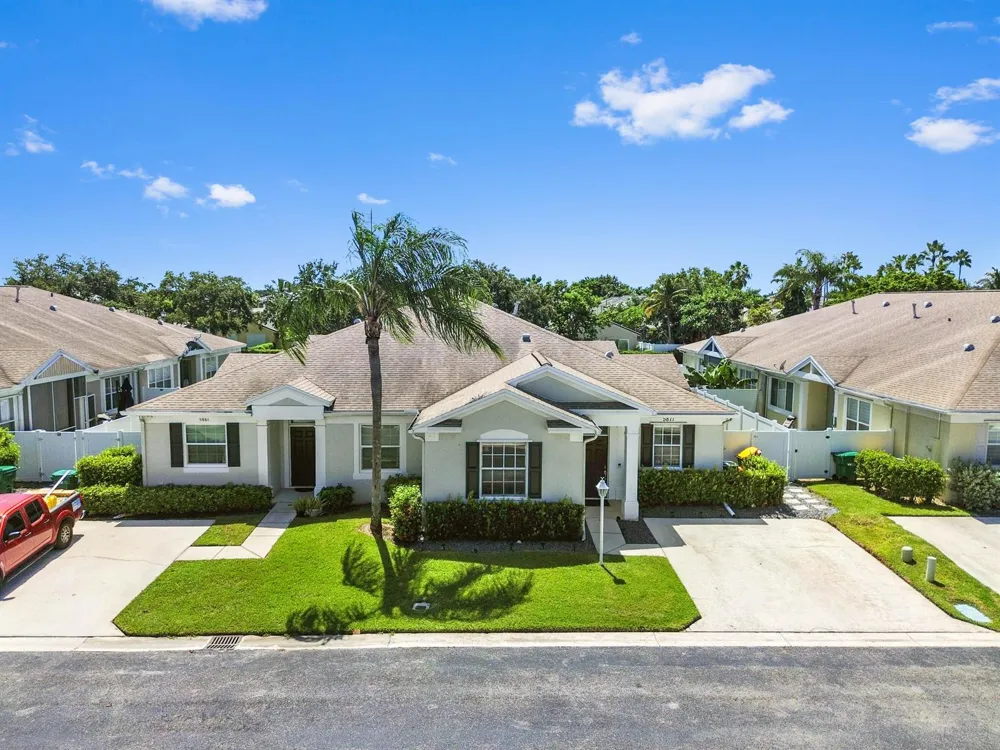 5871 Kelsey Lane Tamarac, FL 33321