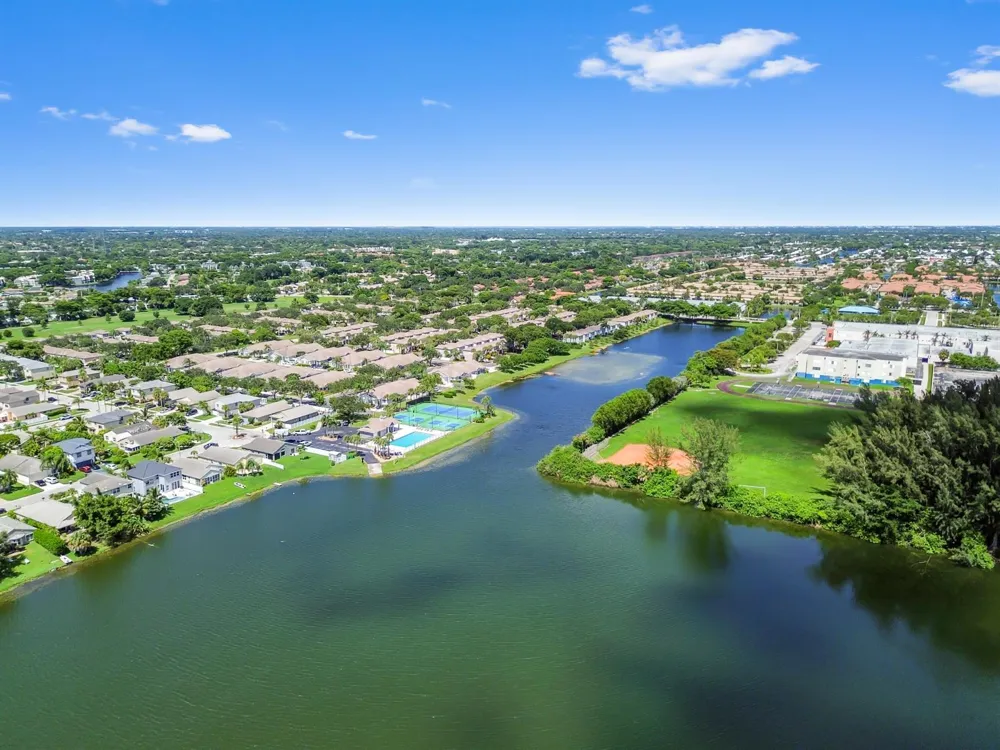 5871 Kelsey Lane Tamarac, FL 33321