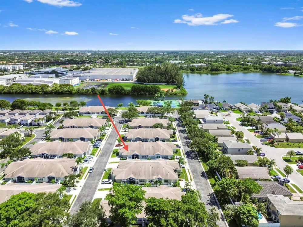 5871 Kelsey Lane Tamarac, FL 33321