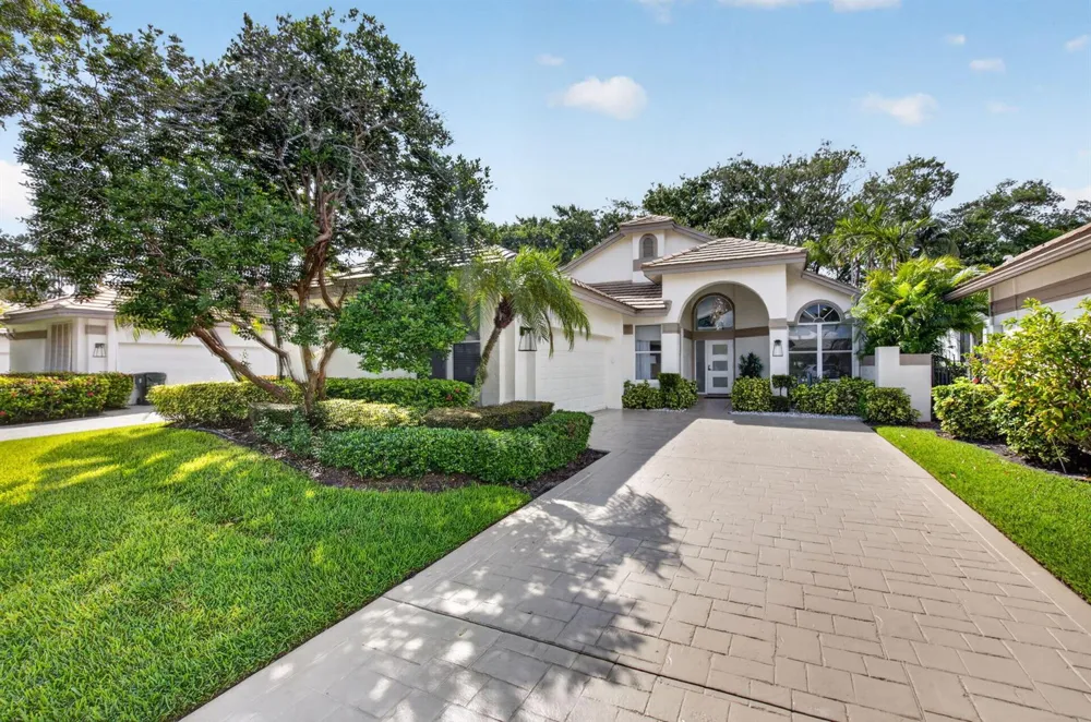 5372 NW 21st Avenue Boca Raton, FL 33496