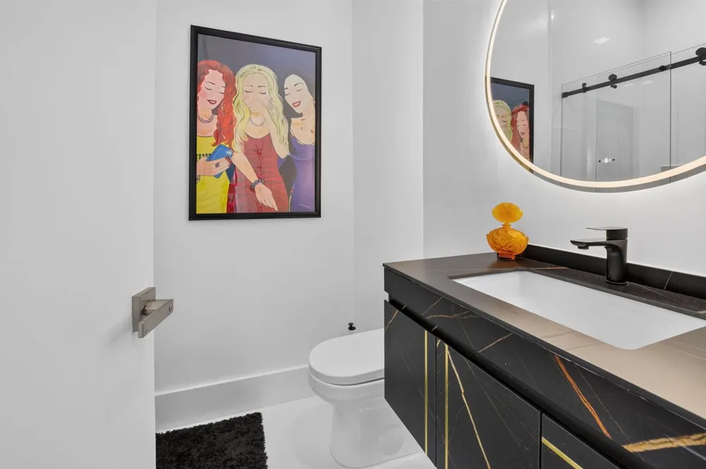 5372 NW 21st Avenue Boca Raton, FL 33496