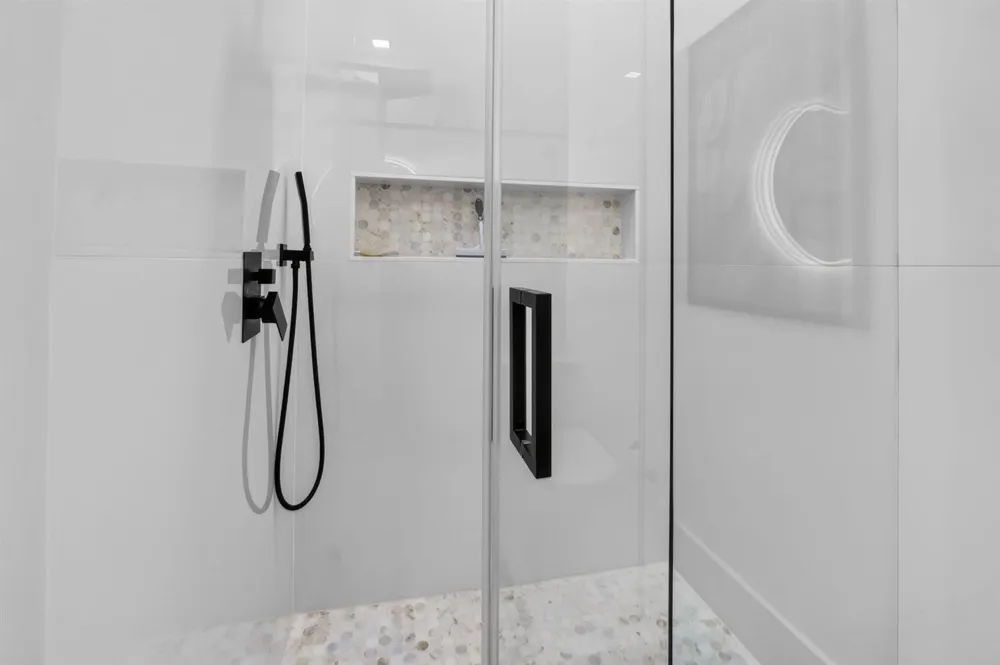 5372 NW 21st Avenue Boca Raton, FL 33496