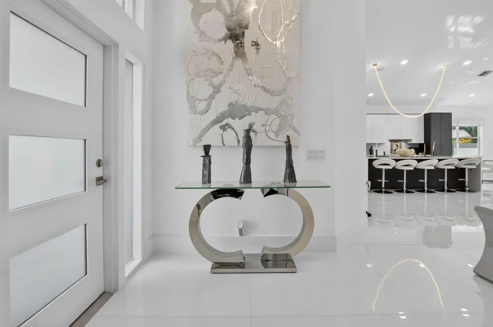 5372 NW 21st Avenue Boca Raton, FL 33496