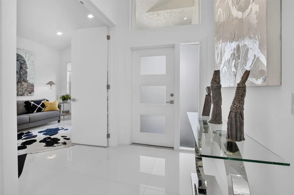 5372 NW 21st Avenue Boca Raton, FL 33496