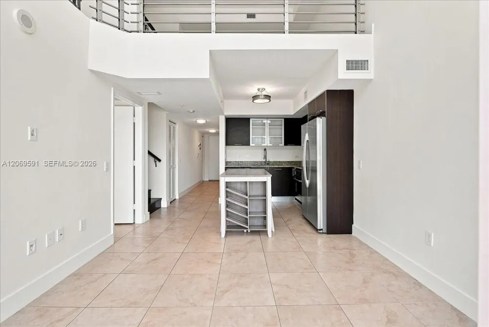 41 SE 5th St #1908 Miami, FL 33131
