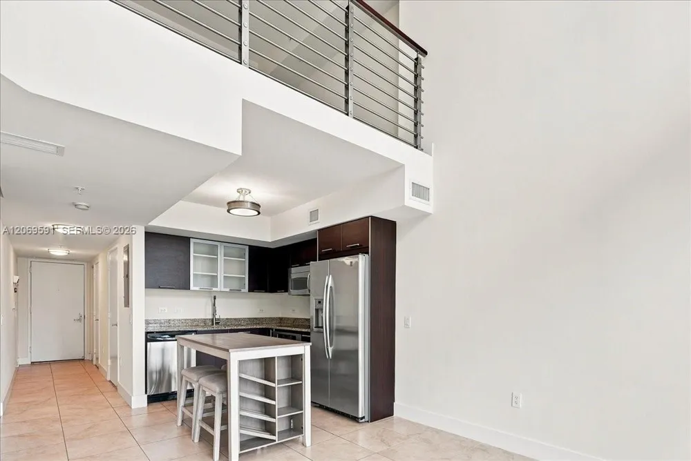 41 SE 5th St #1908 Miami, FL 33131