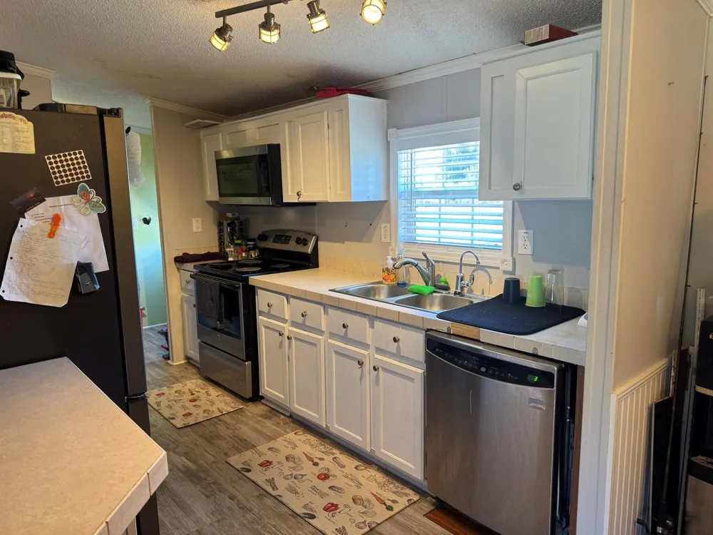 8115 SE 57th Drive Okeechobee, FL 34974