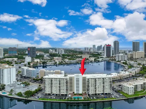 401 Golden Isles Drive #1014