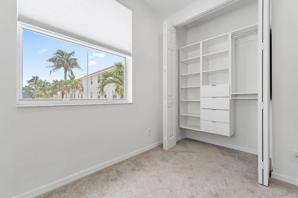 4273 E Main Street Jupiter, FL 33458