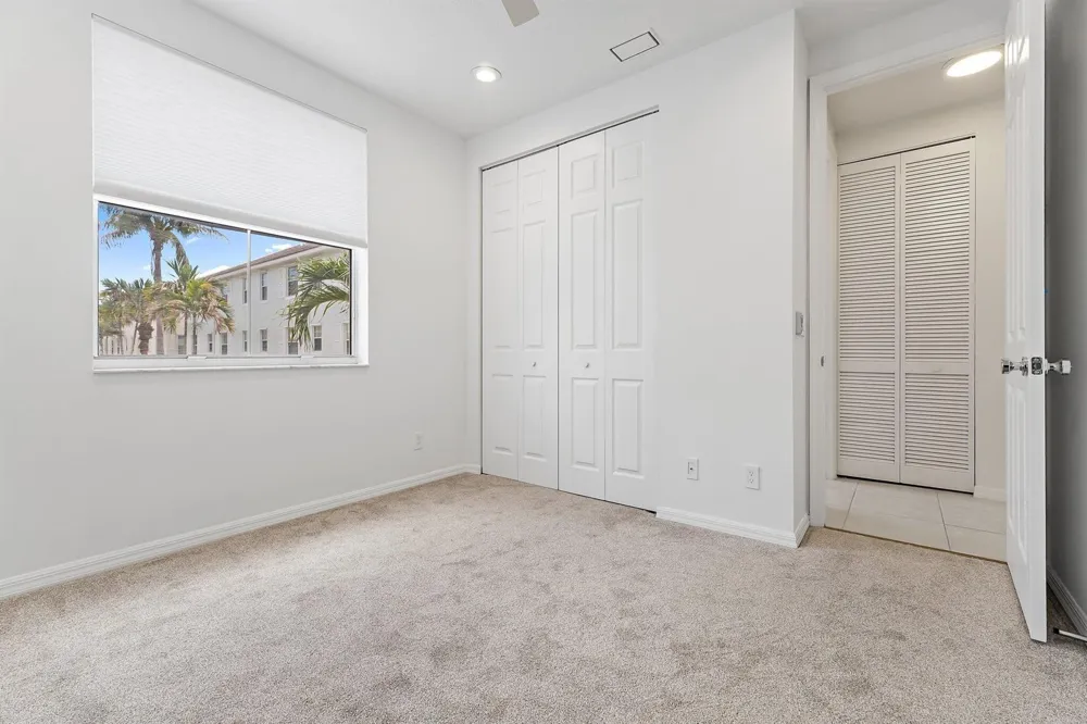 4273 E Main Street Jupiter, FL 33458