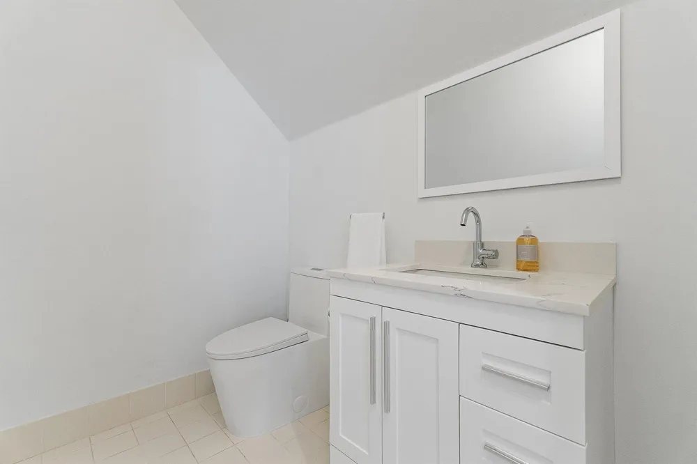4273 E Main Street Jupiter, FL 33458