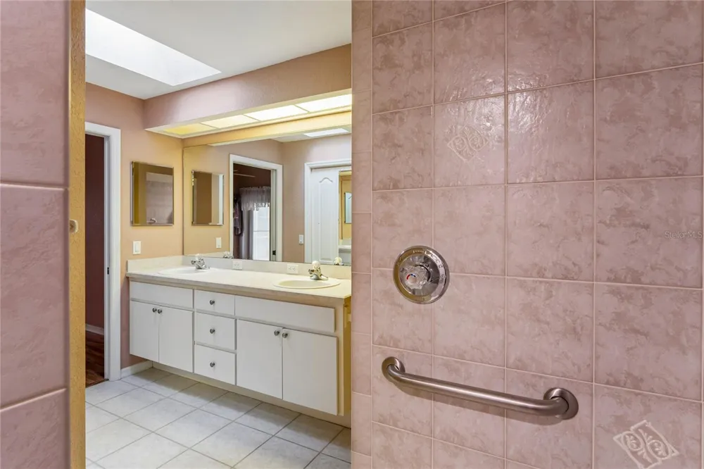 312 ROYAL PALM WAY Spring Hill, FL 34608