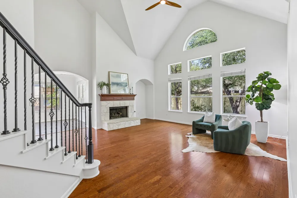 2521 Lipizzan Drive Austin, TX 78732