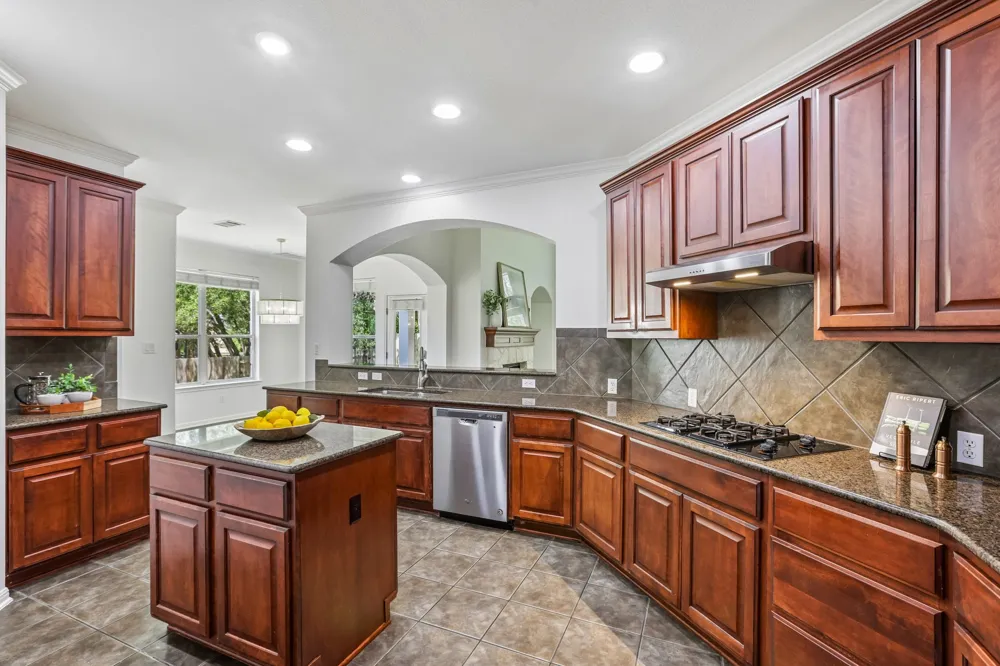 2521 Lipizzan Drive Austin, TX 78732
