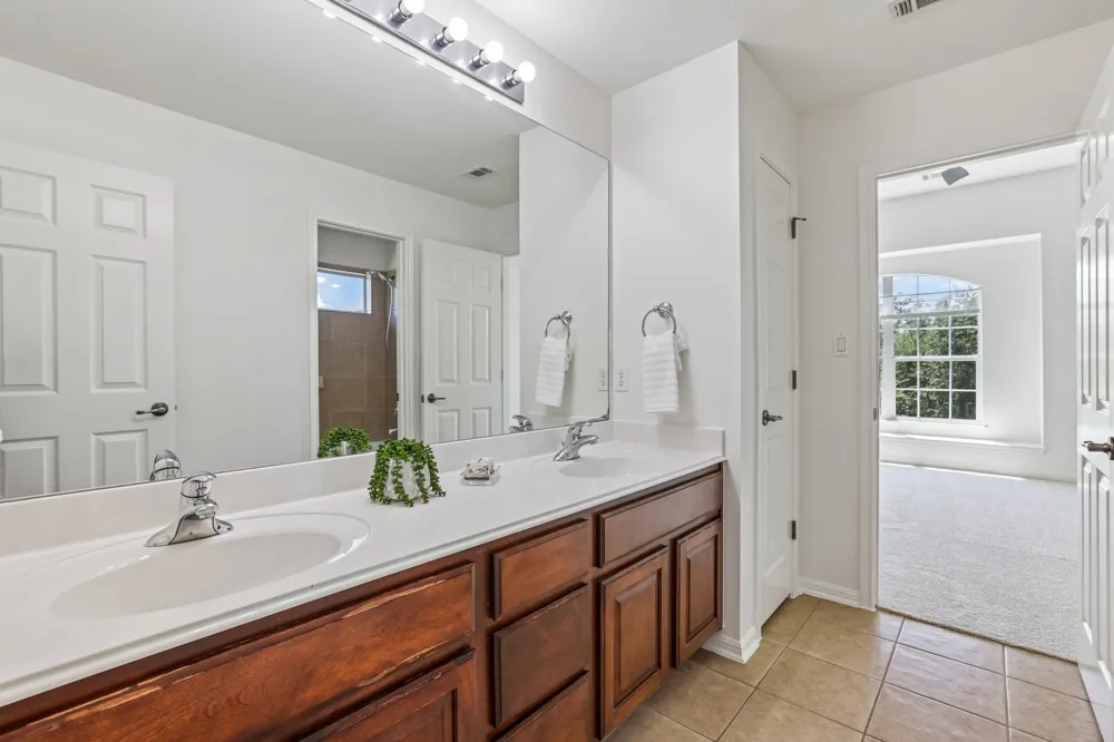 2521 Lipizzan Drive Austin, TX 78732
