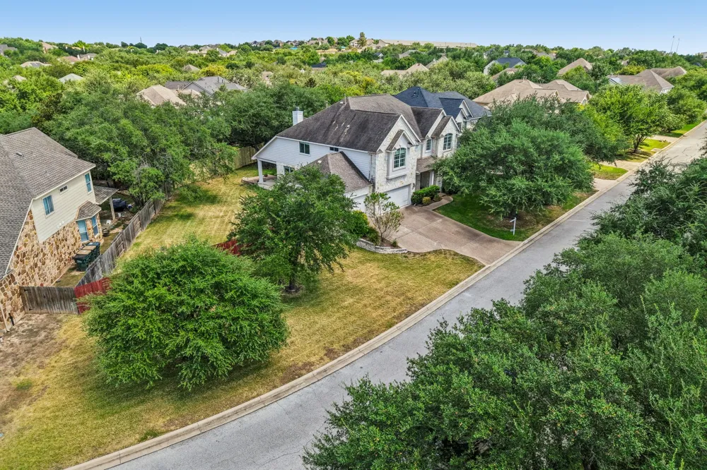 2521 Lipizzan Drive Austin, TX 78732