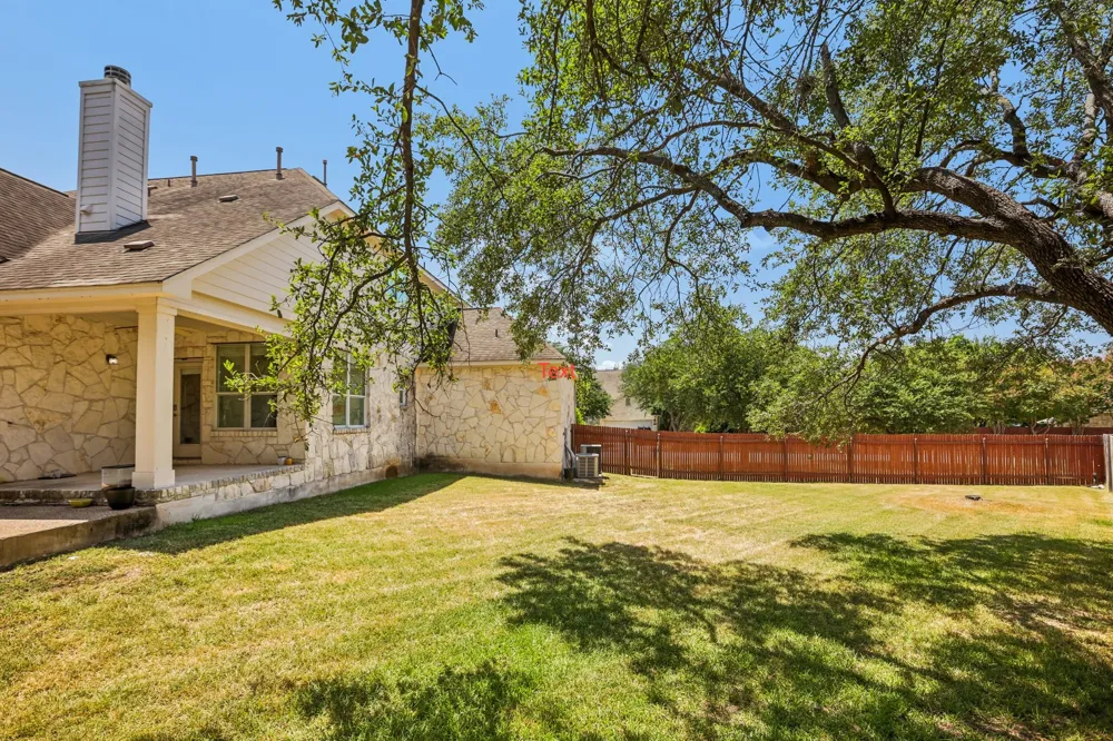 2521 Lipizzan Drive Austin, TX 78732