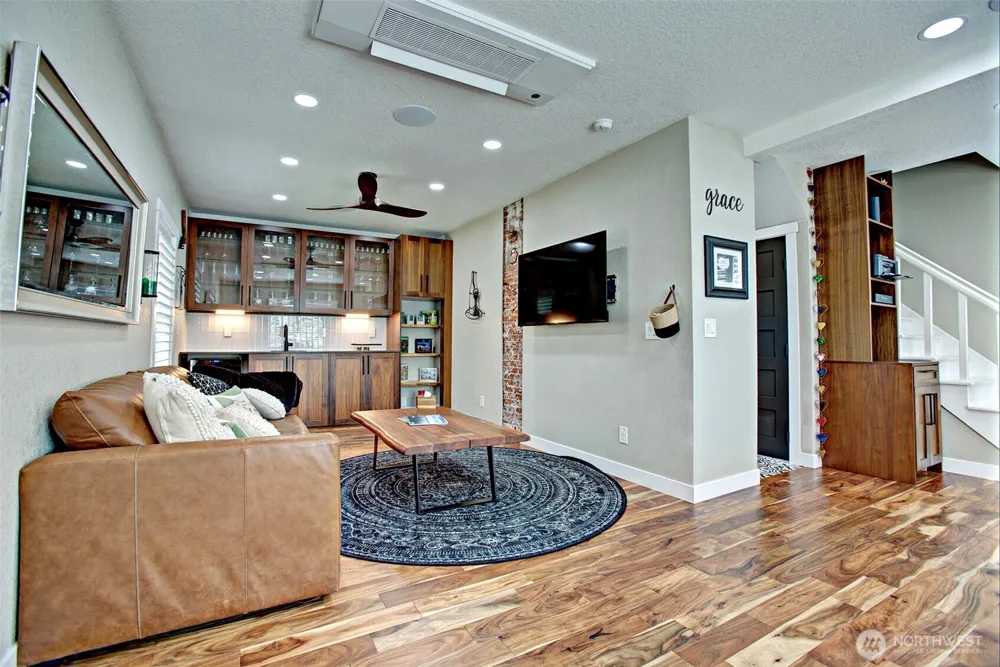500 W McLoughlin Boulevard Vancouver, WA 98660