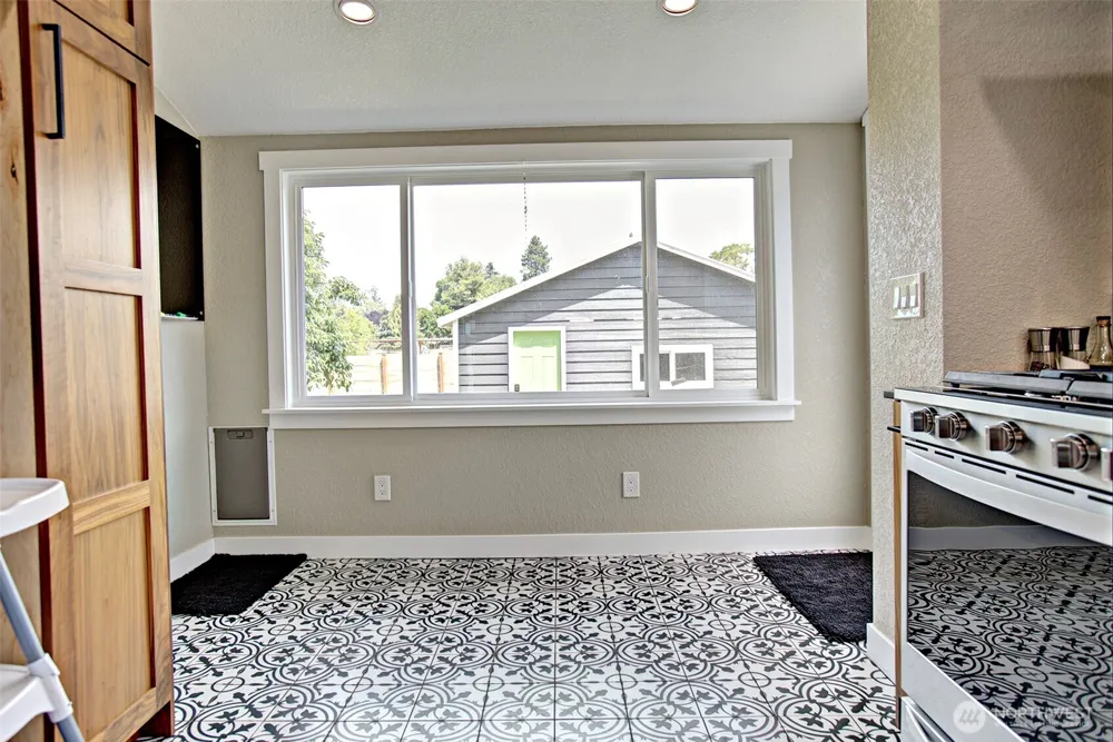 500 W McLoughlin Boulevard Vancouver, WA 98660
