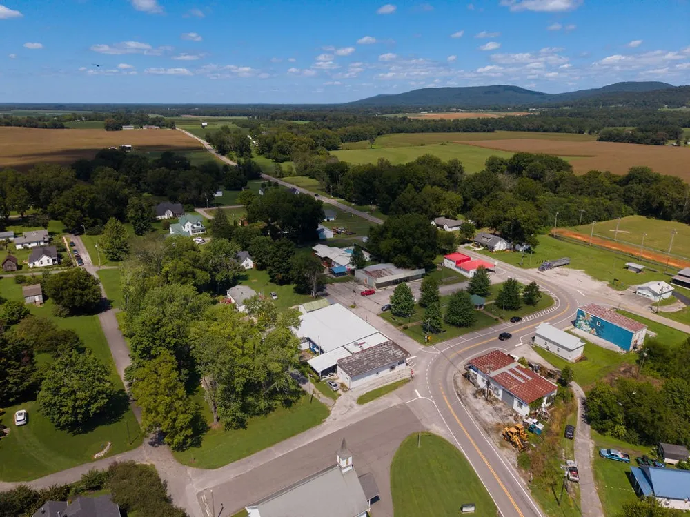 60 Lynn St Morrison, TN 37357